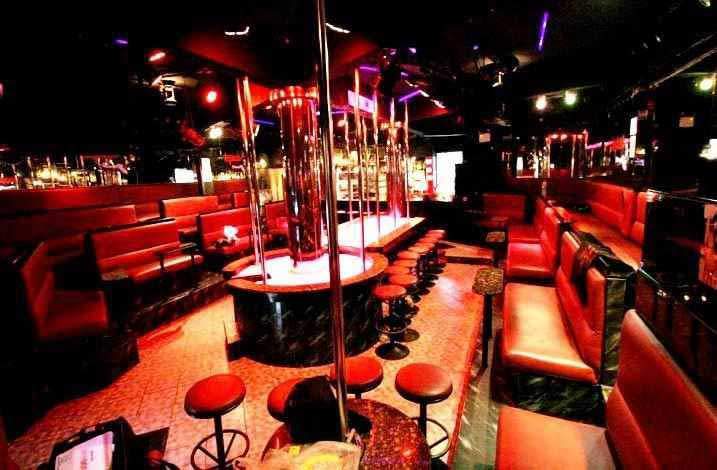 Layout and Seating