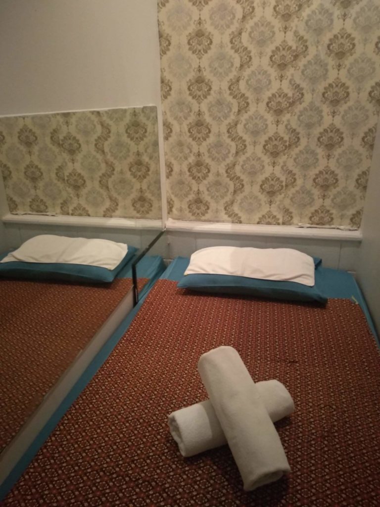 Cherry Massage Bed